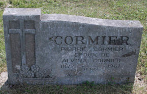 Tombe  de Pierre Cormier à St-Pierre de Lavernière